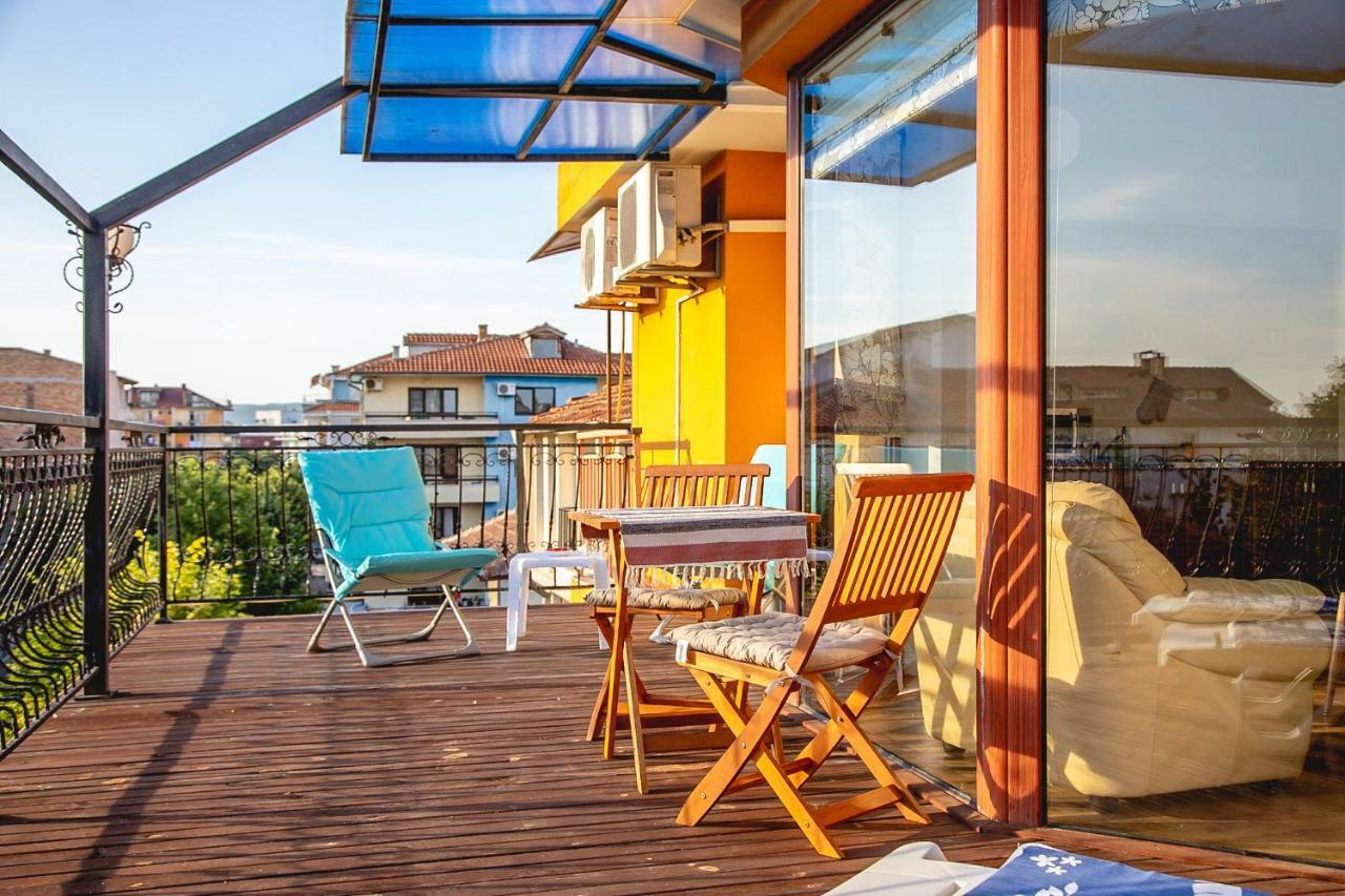 Nessebar'S New Town Top Centre 2-Bdr Apartment By Flаt Manаger エクステリア 写真